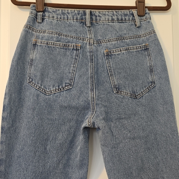 Le Lis Blue Distressed Women's Jeans - Picture 9 of 15